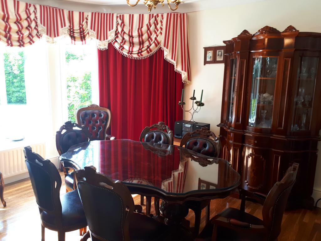 The Dell Dublin Bed & Breakfast Dun Laoghaire Exterior foto