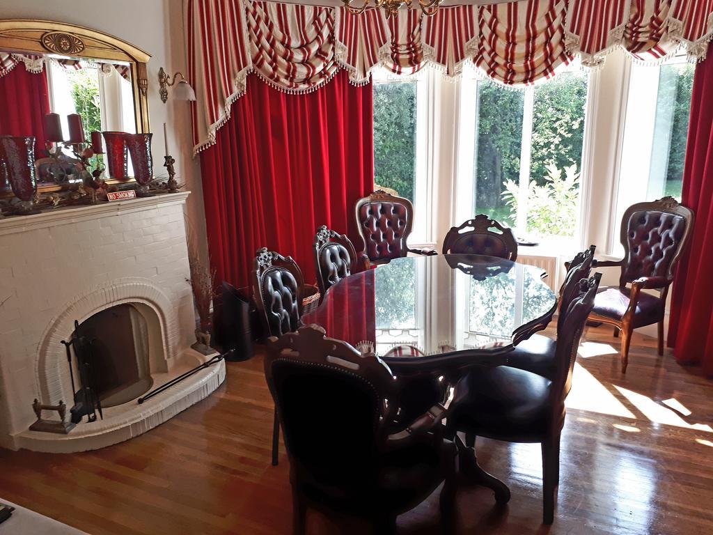The Dell Dublin Bed & Breakfast Dun Laoghaire Exterior foto